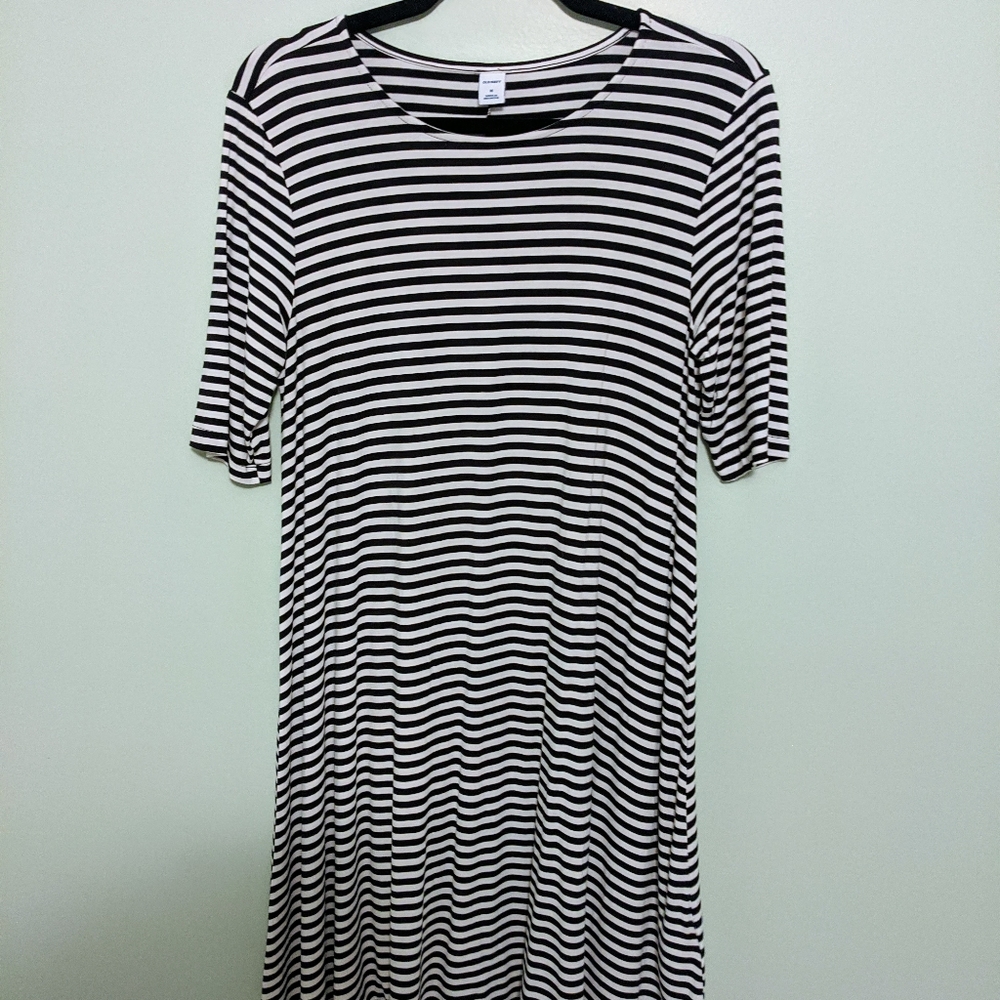 Old Navy Striped Midi Mini Short Sleeve Dress